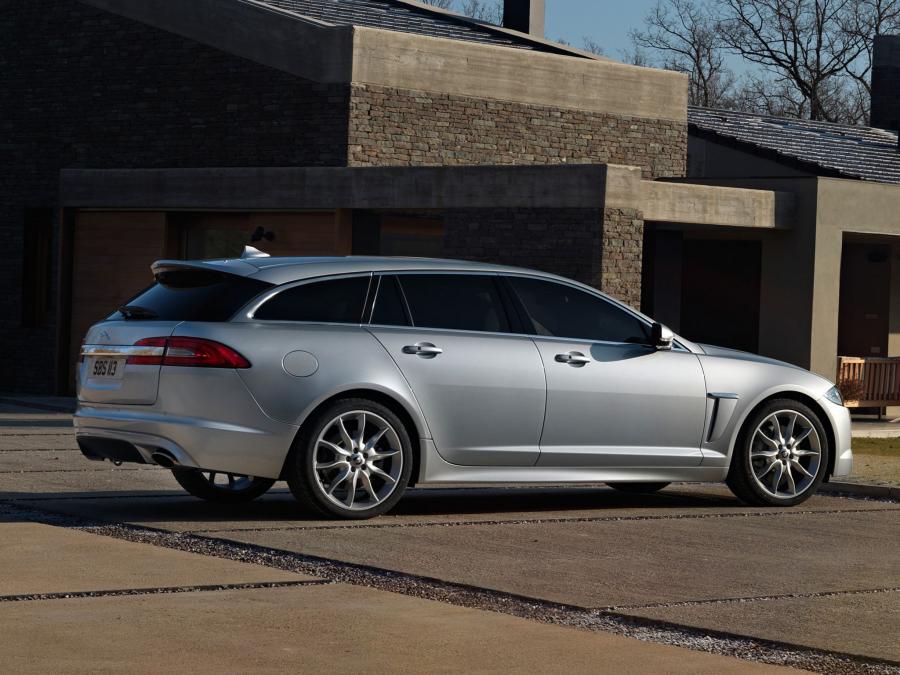  Jaguar XF Sportbrake Option Pack 2012 года  (UK) (фото 6 из 17)